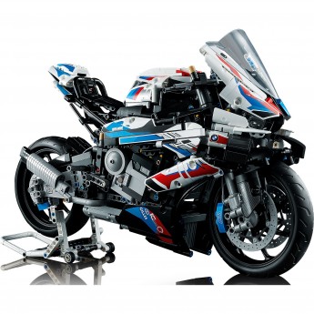 Конструктор LEGO TECHNIC BMW M 1000 RR 42130 Конструктор LEGO TECHNIC BMW M 1000 RR 42130